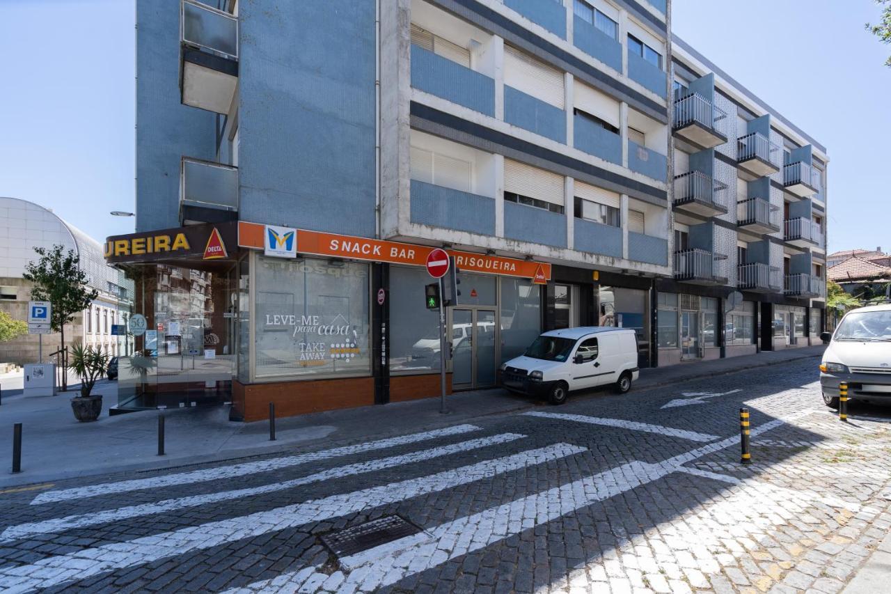 Moreira 284 Porto Luaran gambar