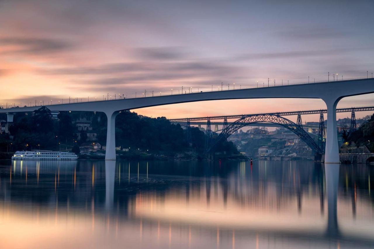 Moreira 284 Porto Luaran gambar